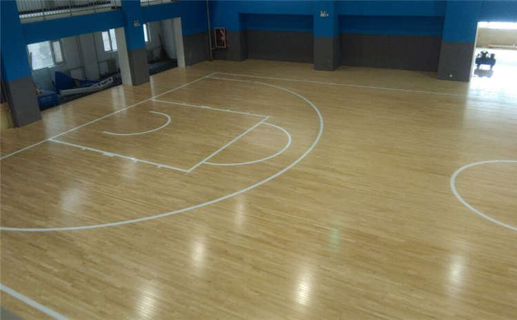 篮球馆运动木地板保持光鲜亮丽的秘密