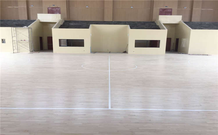 如何处理篮球木地板伸缩缝，如何护理地板