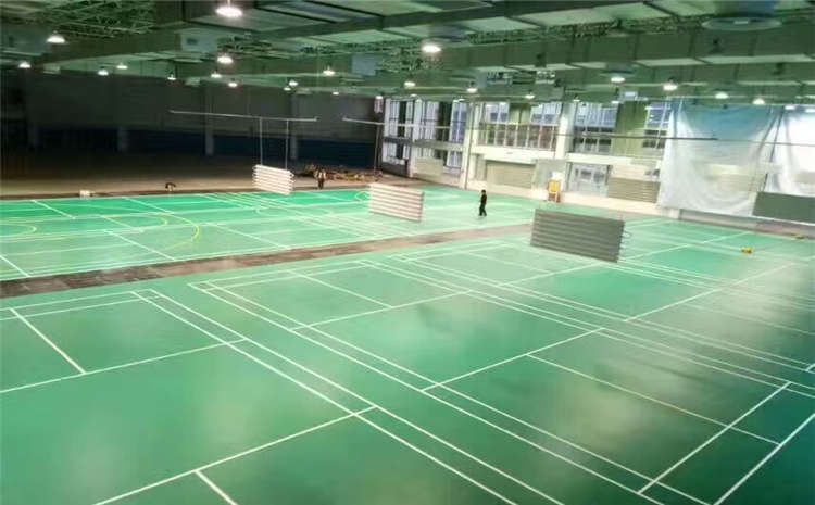 广东枫桦木羽毛球馆运动木地板施工工艺