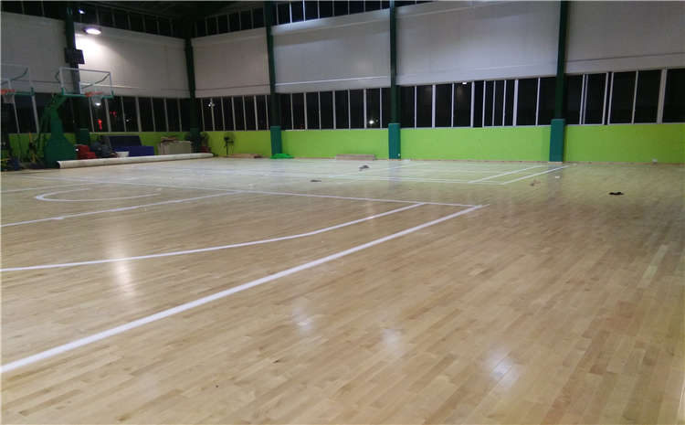 室内体育运动木地板安装及维护