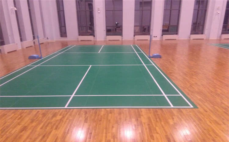 篮球木地板是根据健身运动设计的