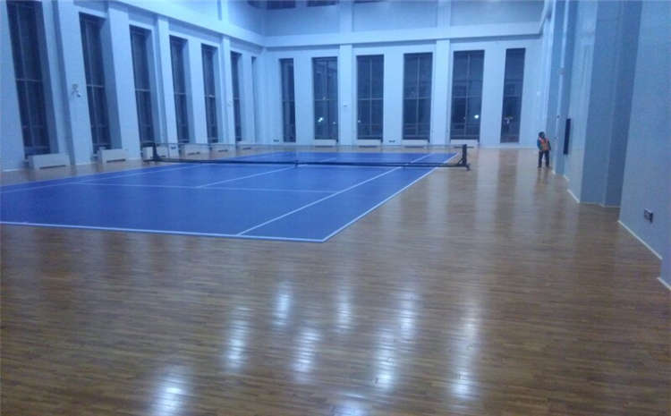 高质量的篮球场运动木地板该如何选购？