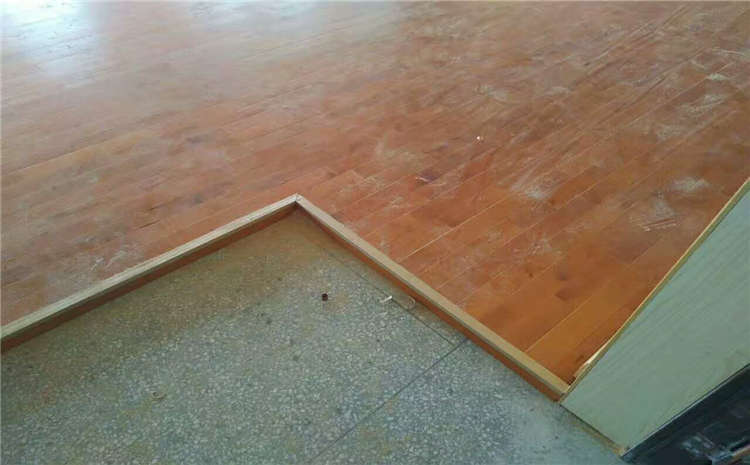 运动木地板正确的打开方式
