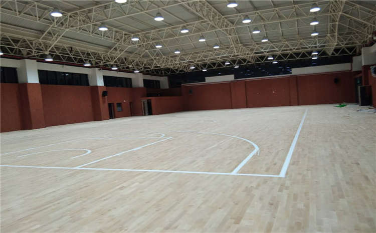欧氏地板告诉您篮球木地板铺装形式有哪些？