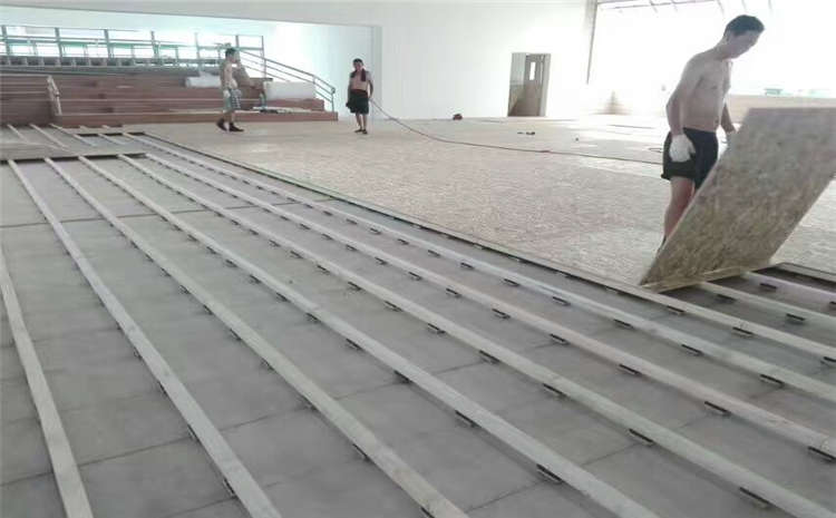羽毛球场馆场地木地板施工团队推荐