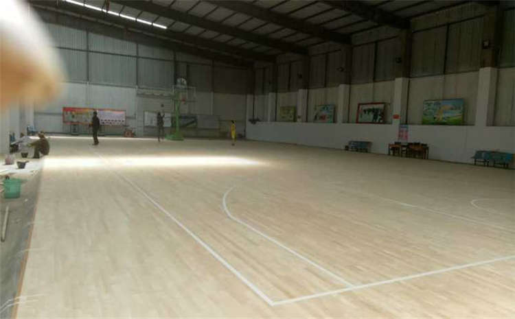 室内篮球馆运动木地板安装方法