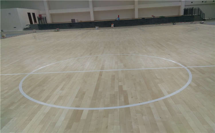 什么情况下篮球木地板需要翻修呢？