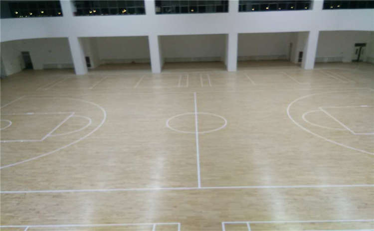 选购篮球木地板要小心这些劣质板