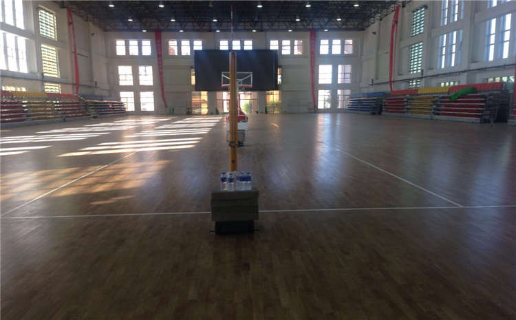 <b>篮球木地板安装质量与安全保障</b>