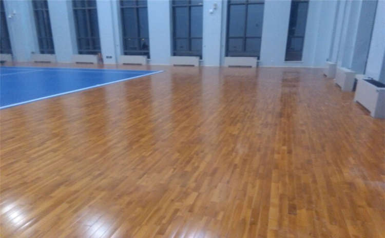 成都篮球运动木地板的安装结构特点