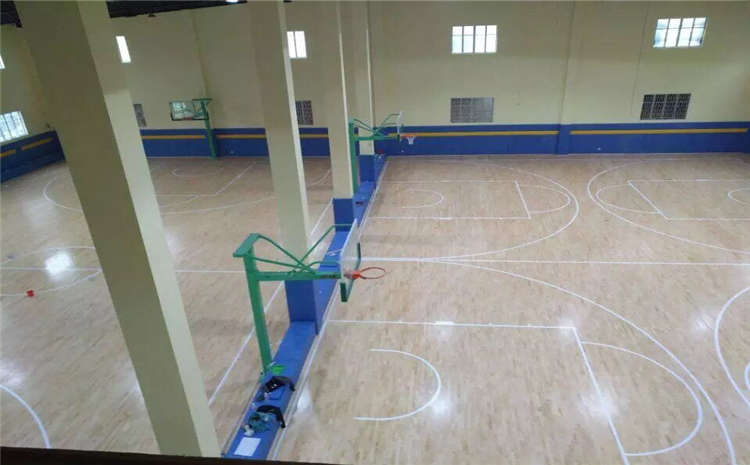 选购篮球木地板需要内外兼修