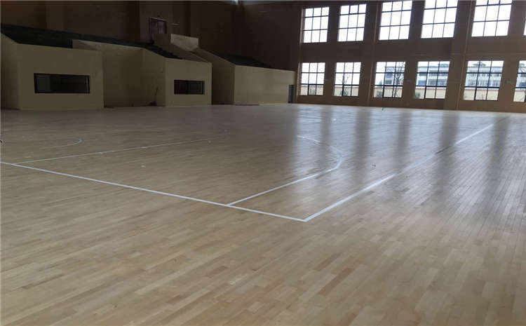<b>室内篮球场运动木地板 究竟有多少种安装方式</b>