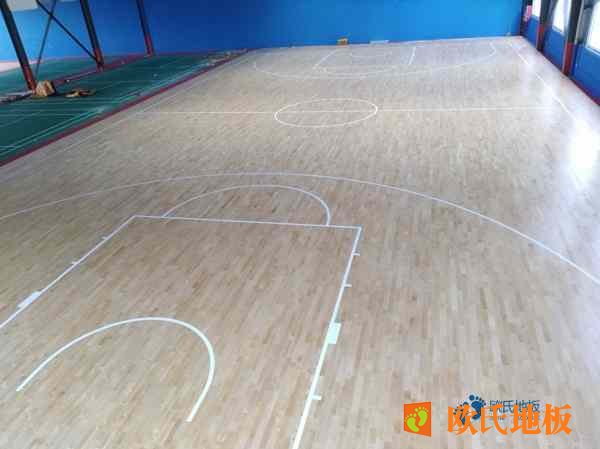 篮球馆运动木地板场地划线的方法及怎么维护？